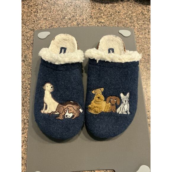 Lands End Slippers/Clogs Blue Felt w/ 5 Good Dogs, Size 7B - Picture 1 of 8